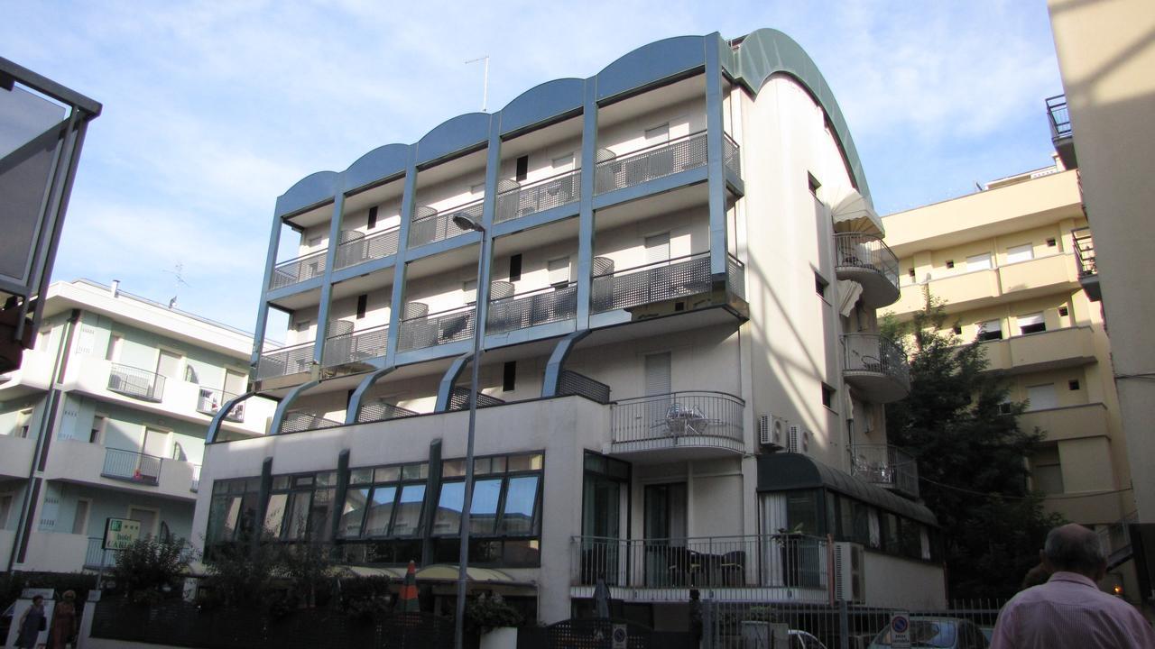 Hotel Caruso 里米尼 外观 照片